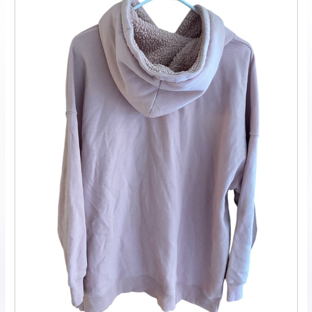 American Eagle jegging fit hooded sweatshirt. Size large. ￼pink - Picture 2 of 10